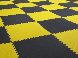 แผ่นยางจิ๊กซอว์ปูพื้นสนามมวย ขนาด 1x1 m [ชุดละ 10 แผ่น] 